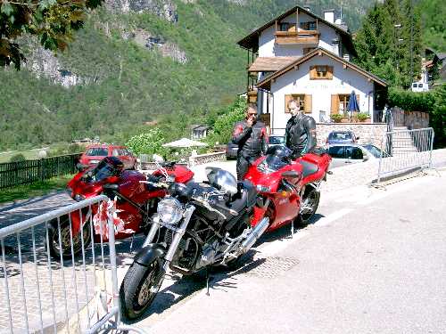 In Molveno bei einer kurzen Gaspause!