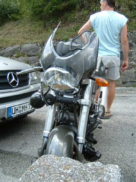 Huberts�s Monster S4 - sie ruhe in Frieden