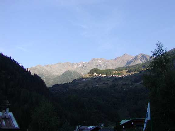 Aussicht vom Hotel im Morgengrauen