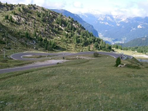 Westseite des Passo di Pordoi