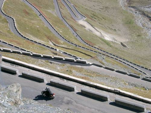 Die Spitzkehren des Stilfser Joch